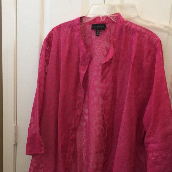 FINAL MARKDOWN Ladies’ Investments II Blouse (20W) - Picture 1 of 3